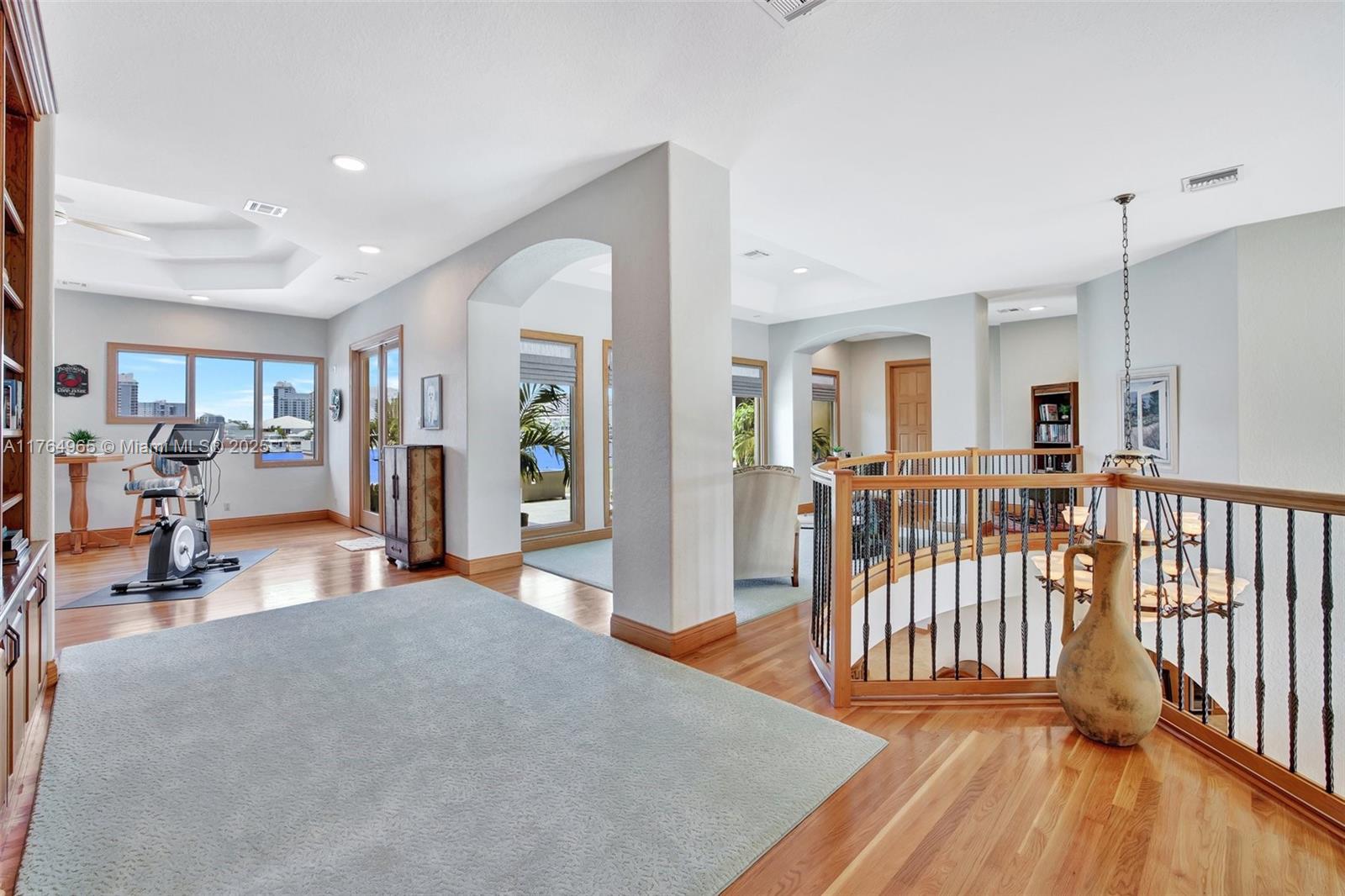 BEACH WAY HEIGHTS UNIT - Residential