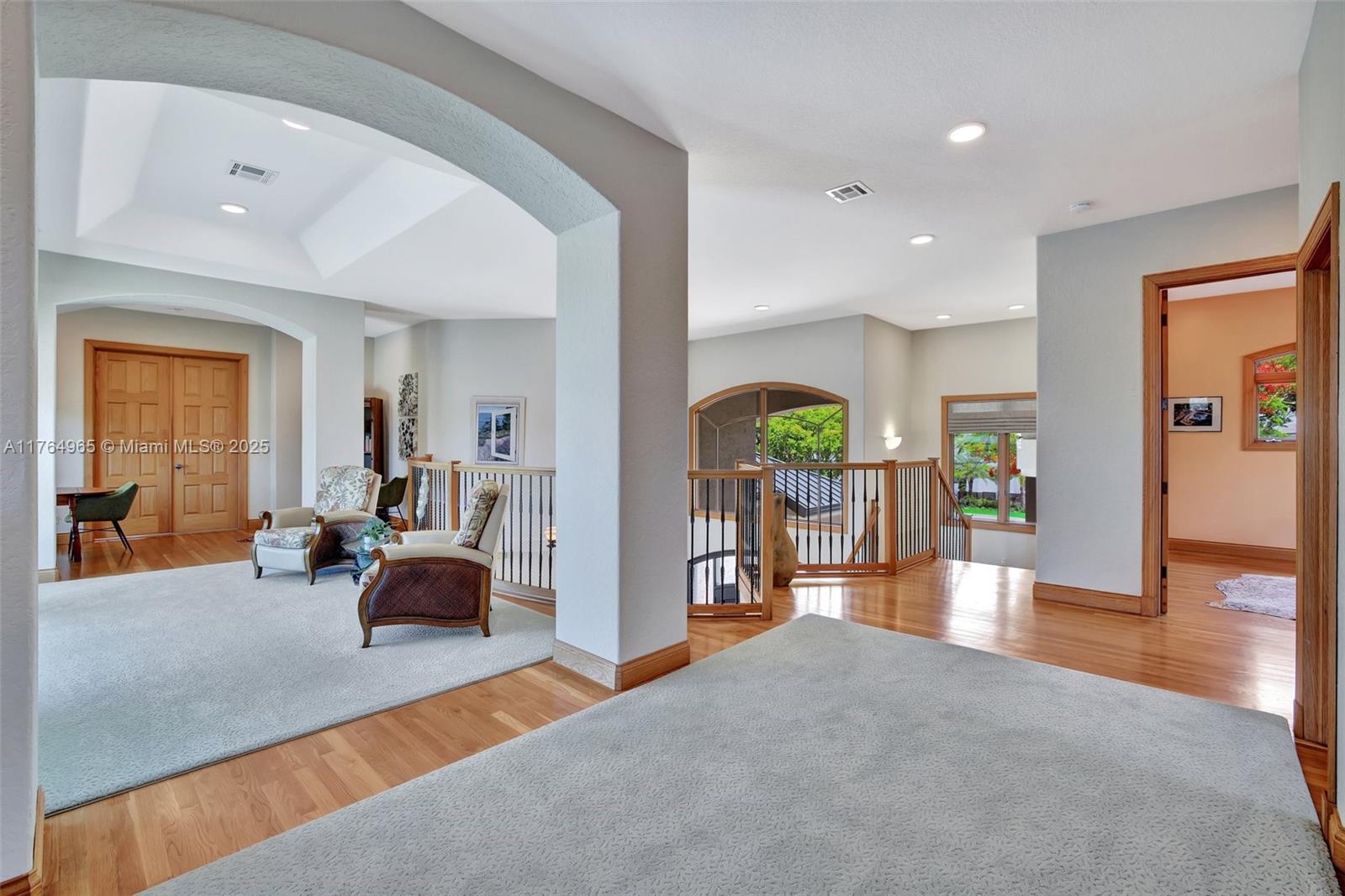 BEACH WAY HEIGHTS UNIT - Residential