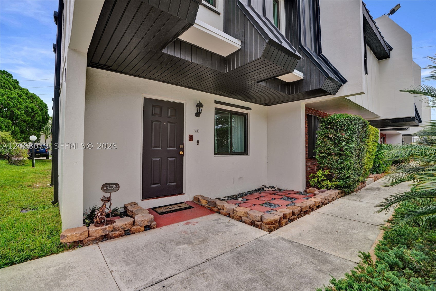 5555 Ludlam Rd 46
