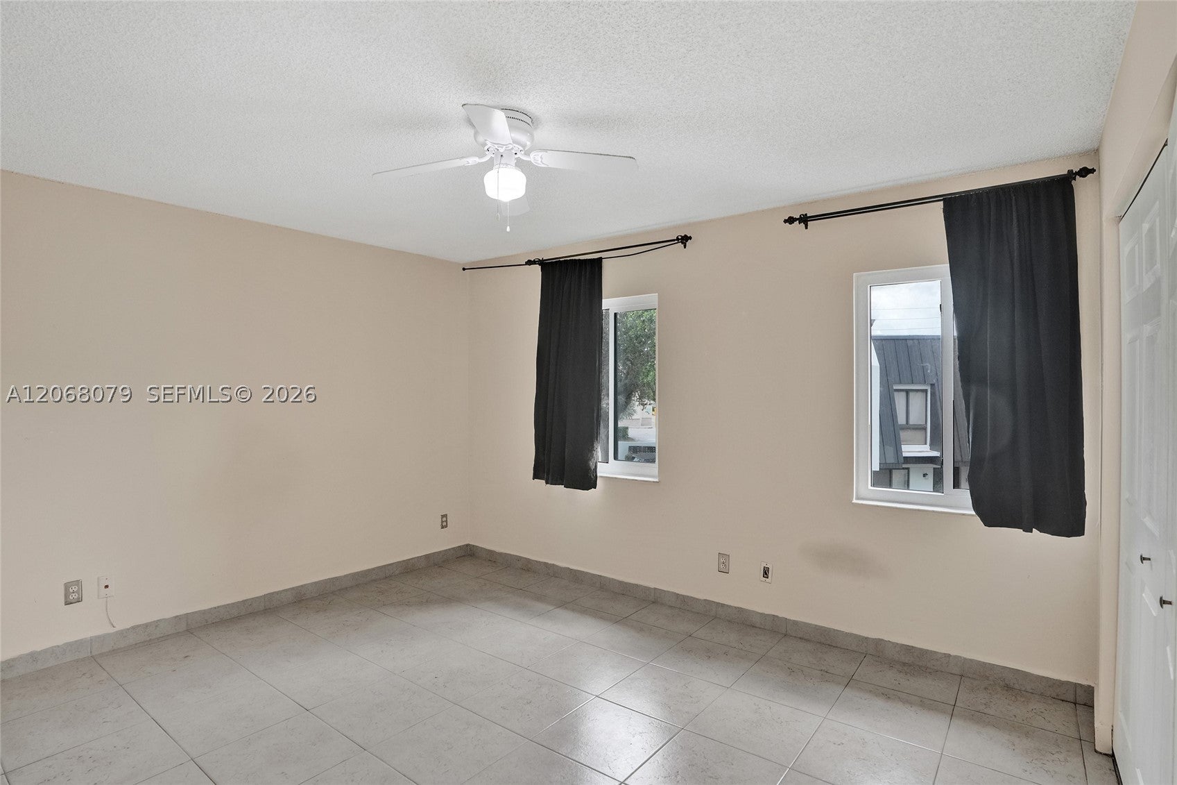 5555 Ludlam Rd 46