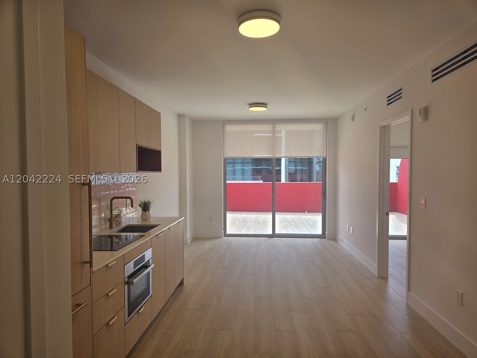 90 NE 32nd Street 606