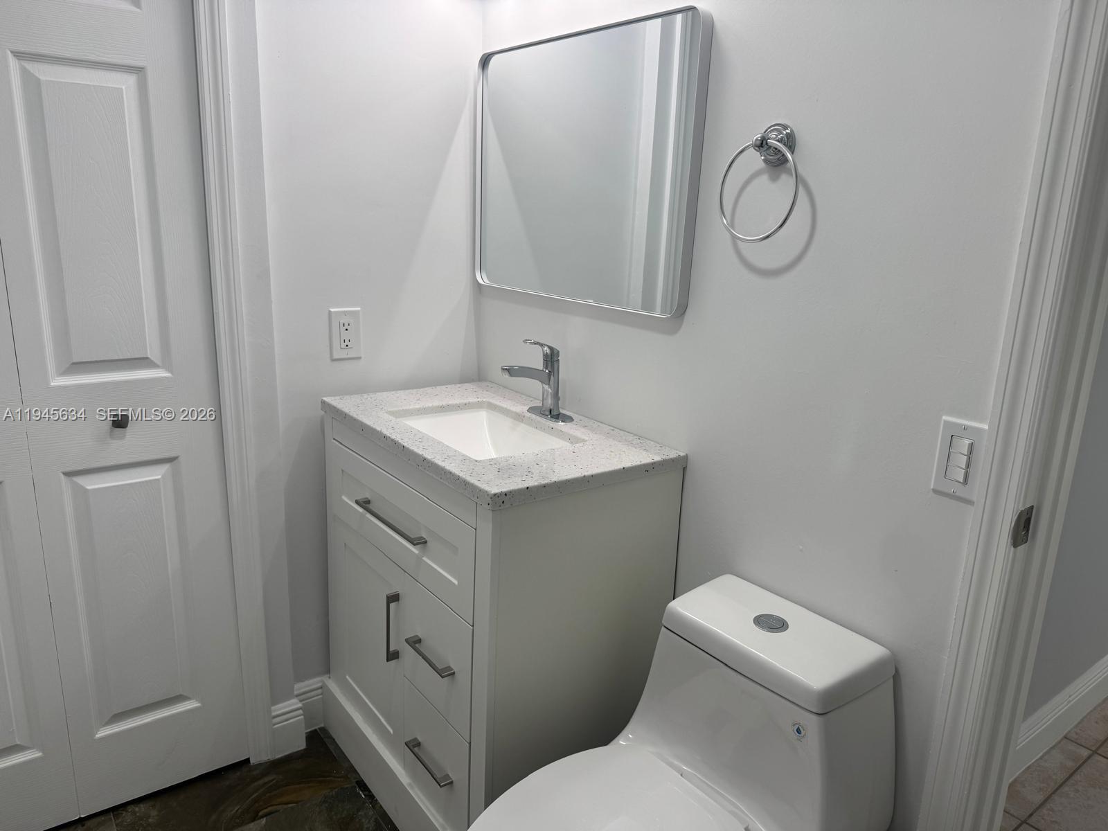 INTERNATIONAL PARK I COND - Residential Lease