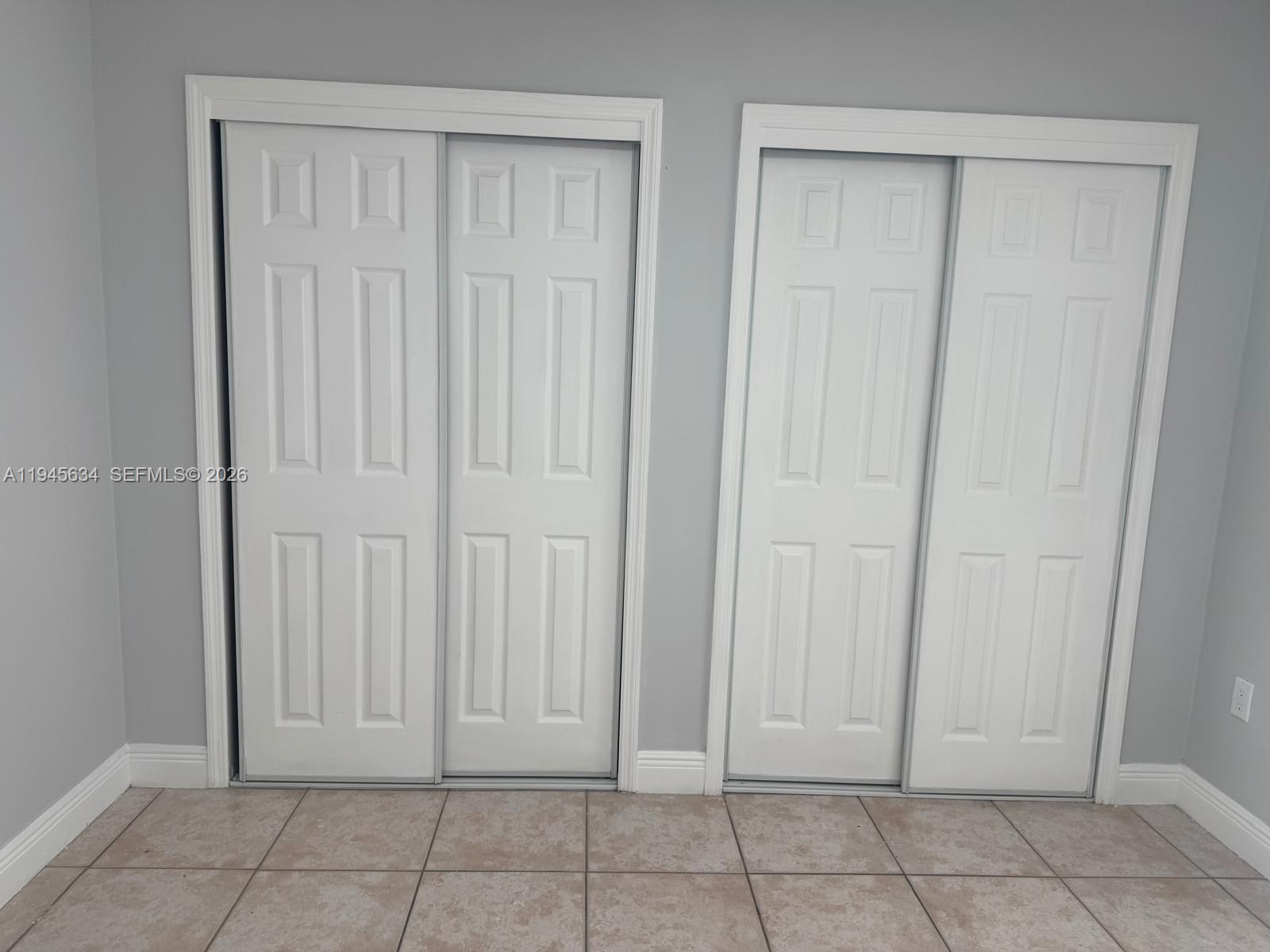 INTERNATIONAL PARK I COND - Residential Lease