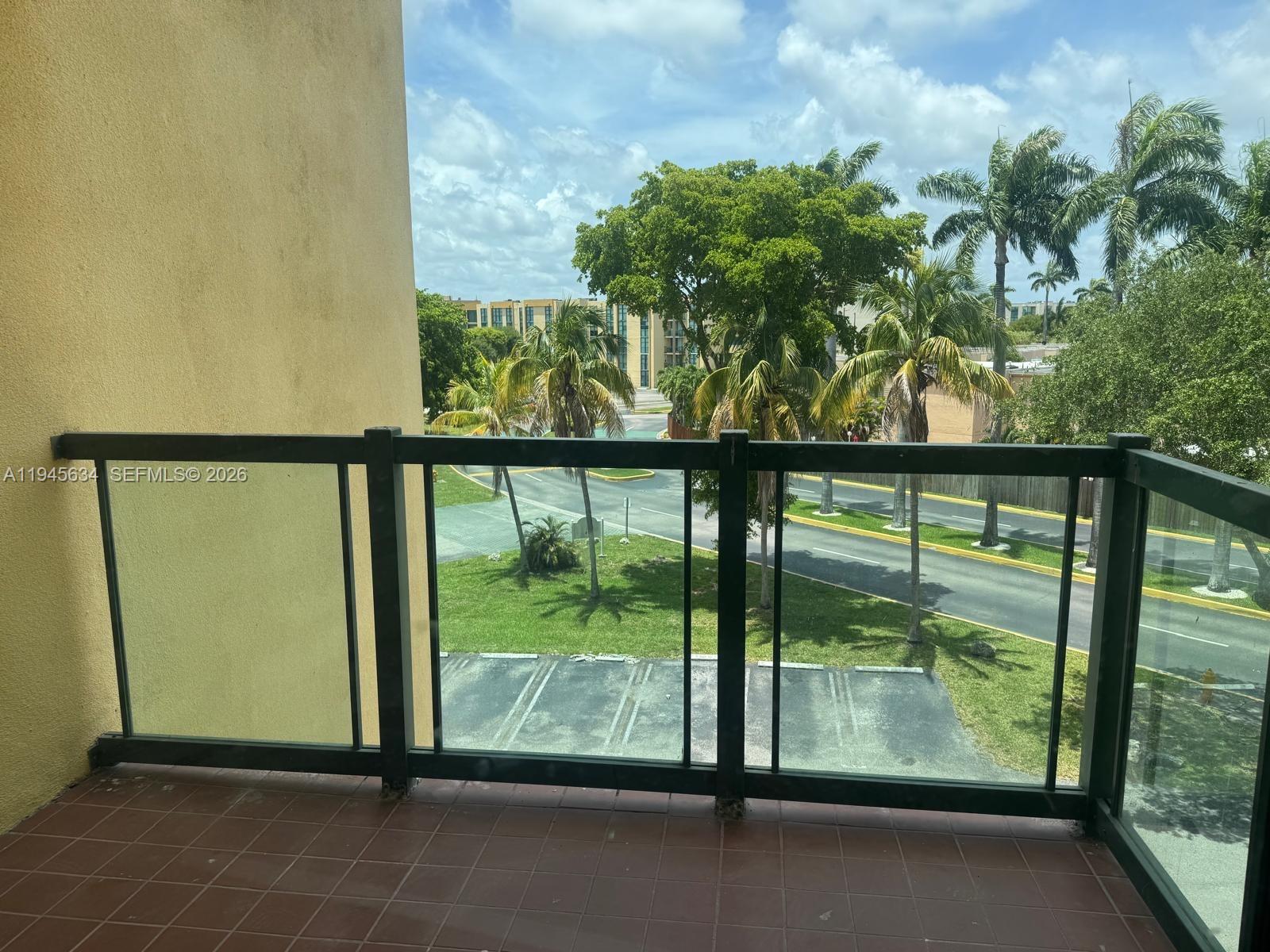 INTERNATIONAL PARK I COND - Residential Lease