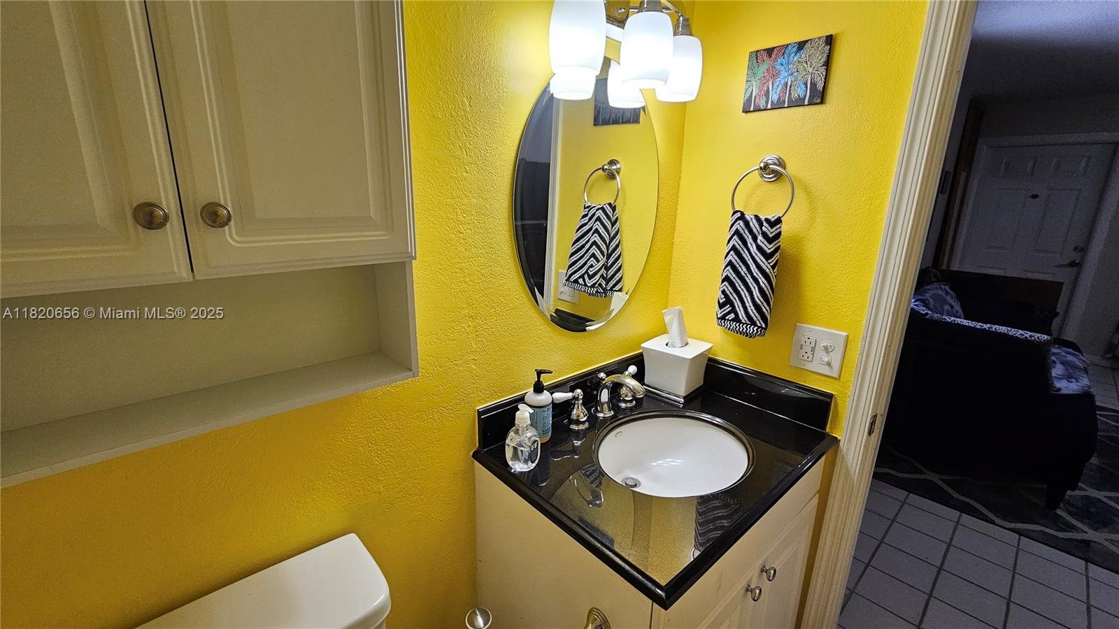 GROVE TOWNHOUSES CONDO - Residential