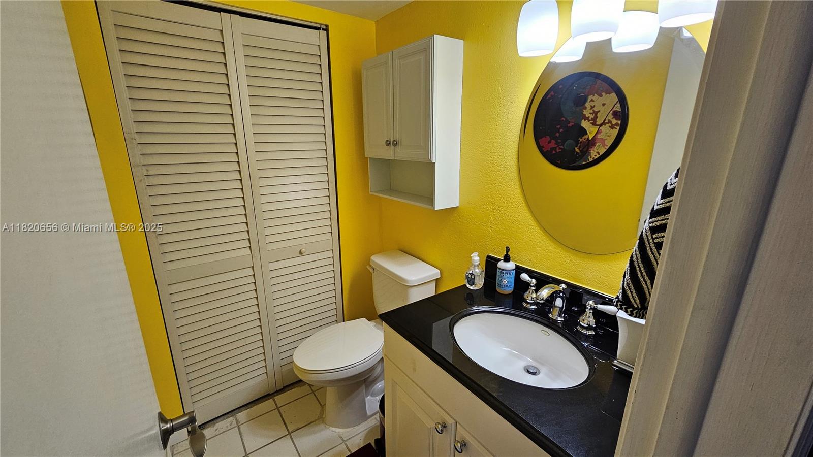 GROVE TOWNHOUSES CONDO - Residential