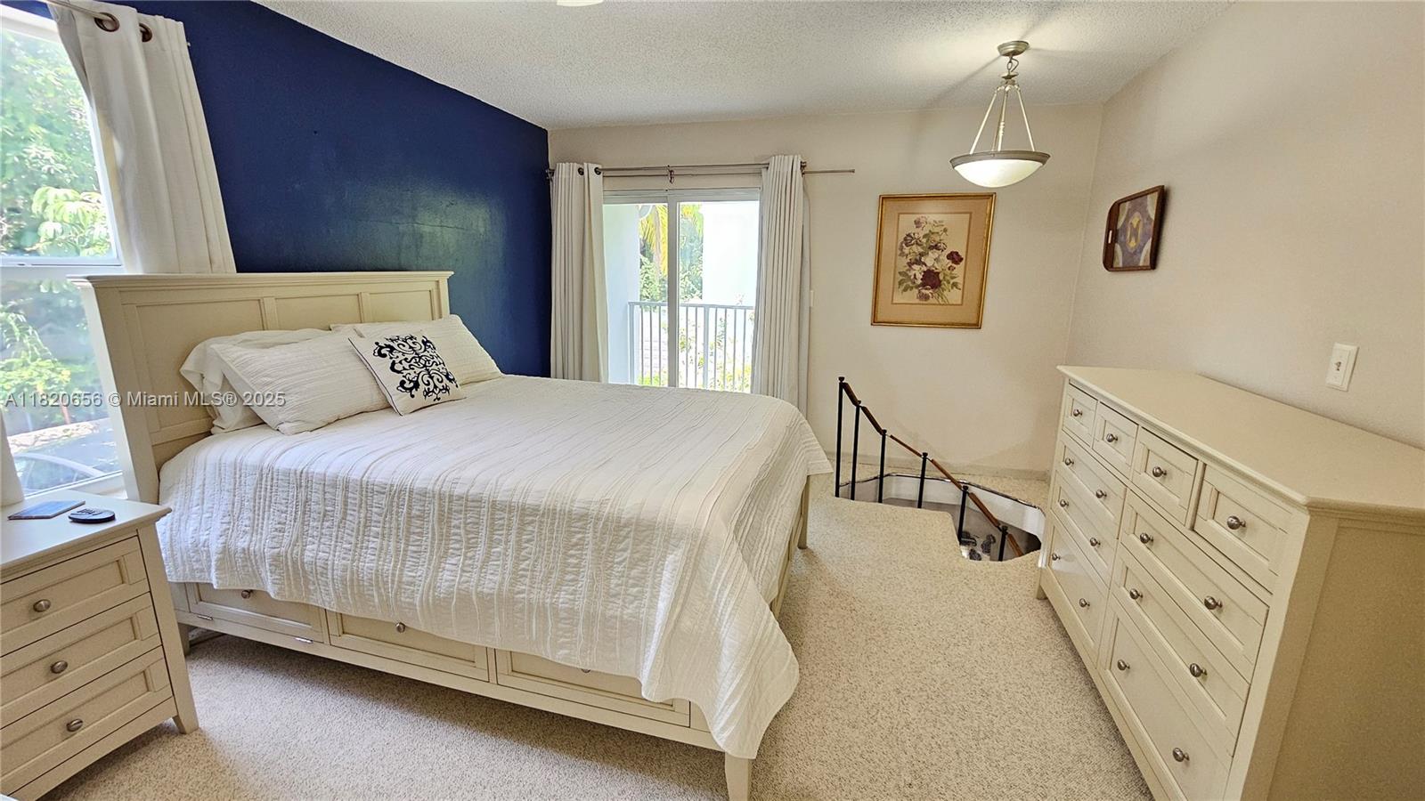 GROVE TOWNHOUSES CONDO - Residential