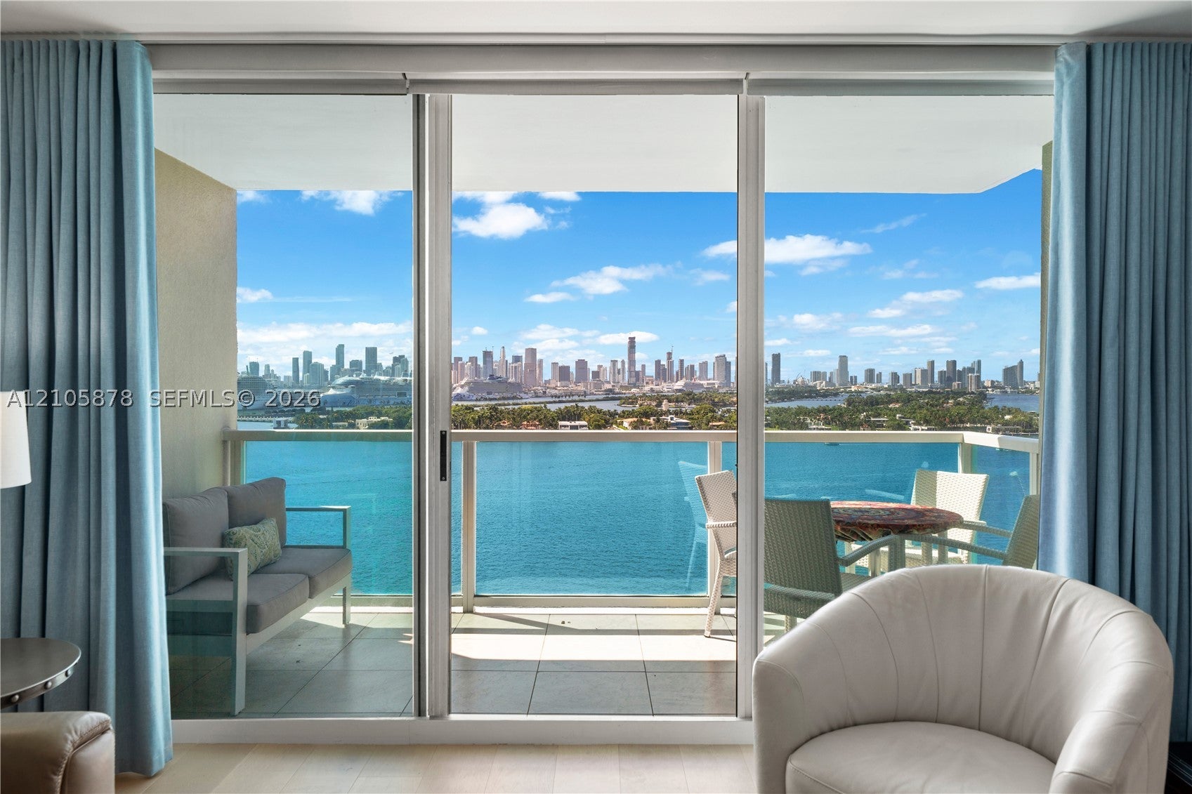 650 West Ave 1807