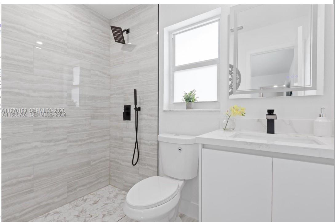 BOCA RATON SQUARE UNIT 19 - Residential