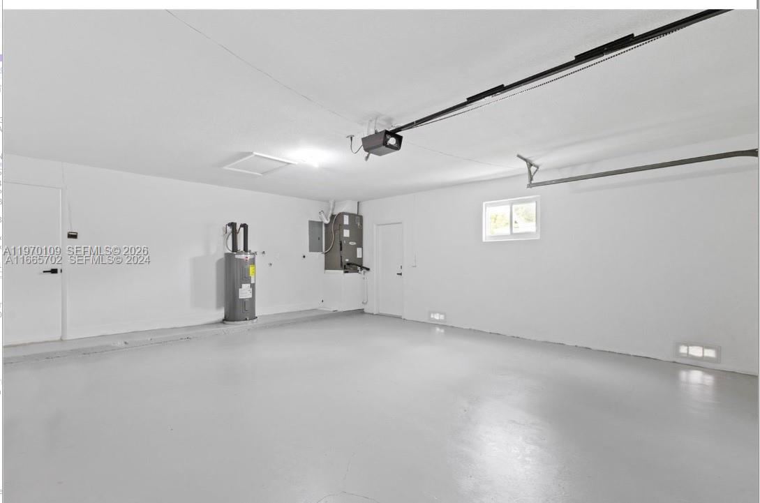 BOCA RATON SQUARE UNIT 19 - Residential