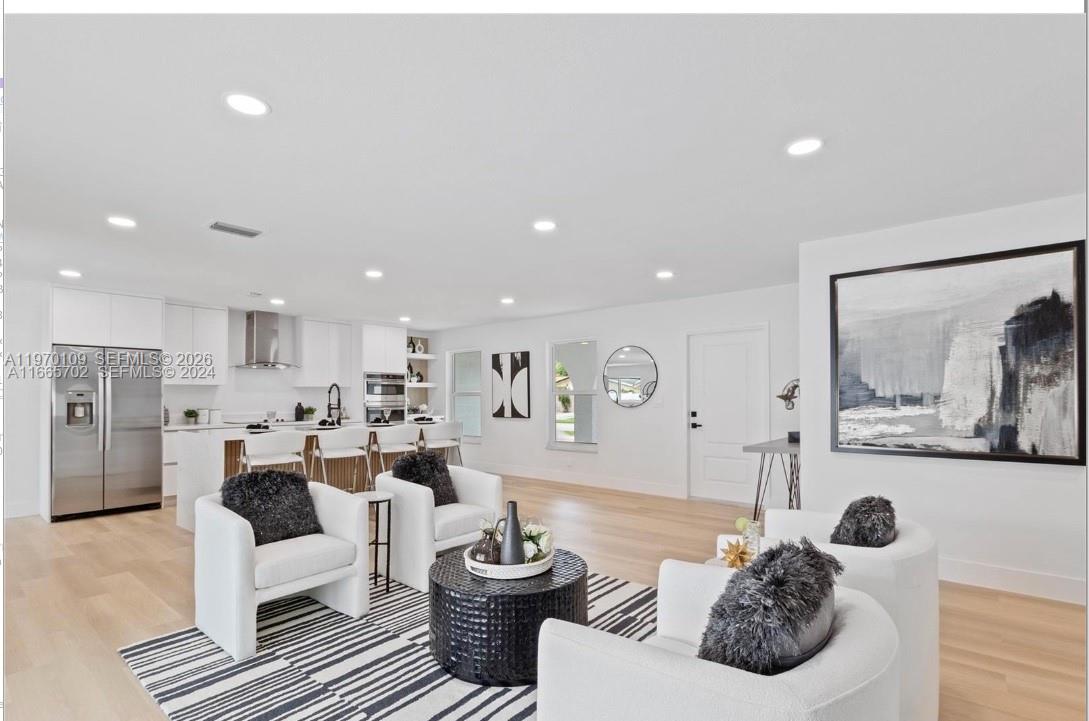 BOCA RATON SQUARE UNIT 19 - Residential