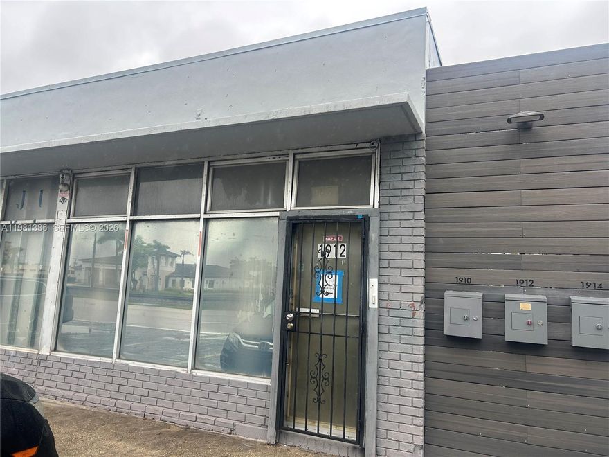 Amazing Location at 1912 N Dixie Highway in Hollywood, warehouse space offers an excellent opportunity for small businesses, storage, light industrial use, or distribution. Conveniently situated on highly accessible Dixie Highway, the property provides quick access to major roads, US-1, and I-95, making it ideal for businesses that require easy transportation and visibility.

The space features an open layout that can accommodate a variety of operational needs, along with convenient entry for loading and unloading. Its central Broward County location places you minutes from Downtown Hollywood, major commercial corridors, and surrounding residential communities.
Perfect for contractors, e-commerce businesses, storage operations, or small distributors seeking an affordable and well-located workspace, plus 3 additional parking.