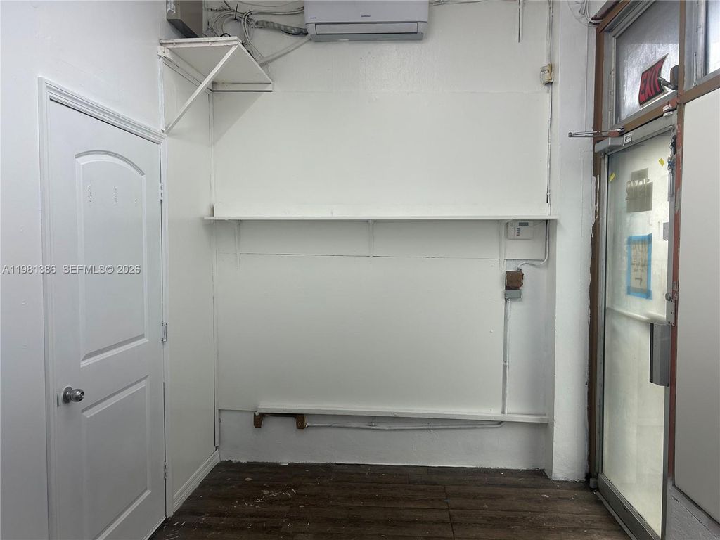 Photo of 1910 N Dixie Hwy #1912, Hollywood, FL 33020 (MLS # A11981386)