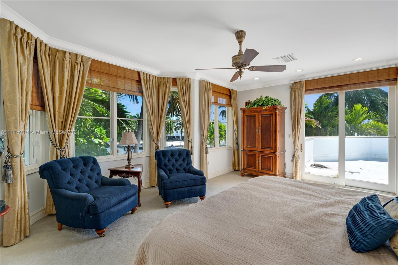 NAVARRO ISLE - Residential