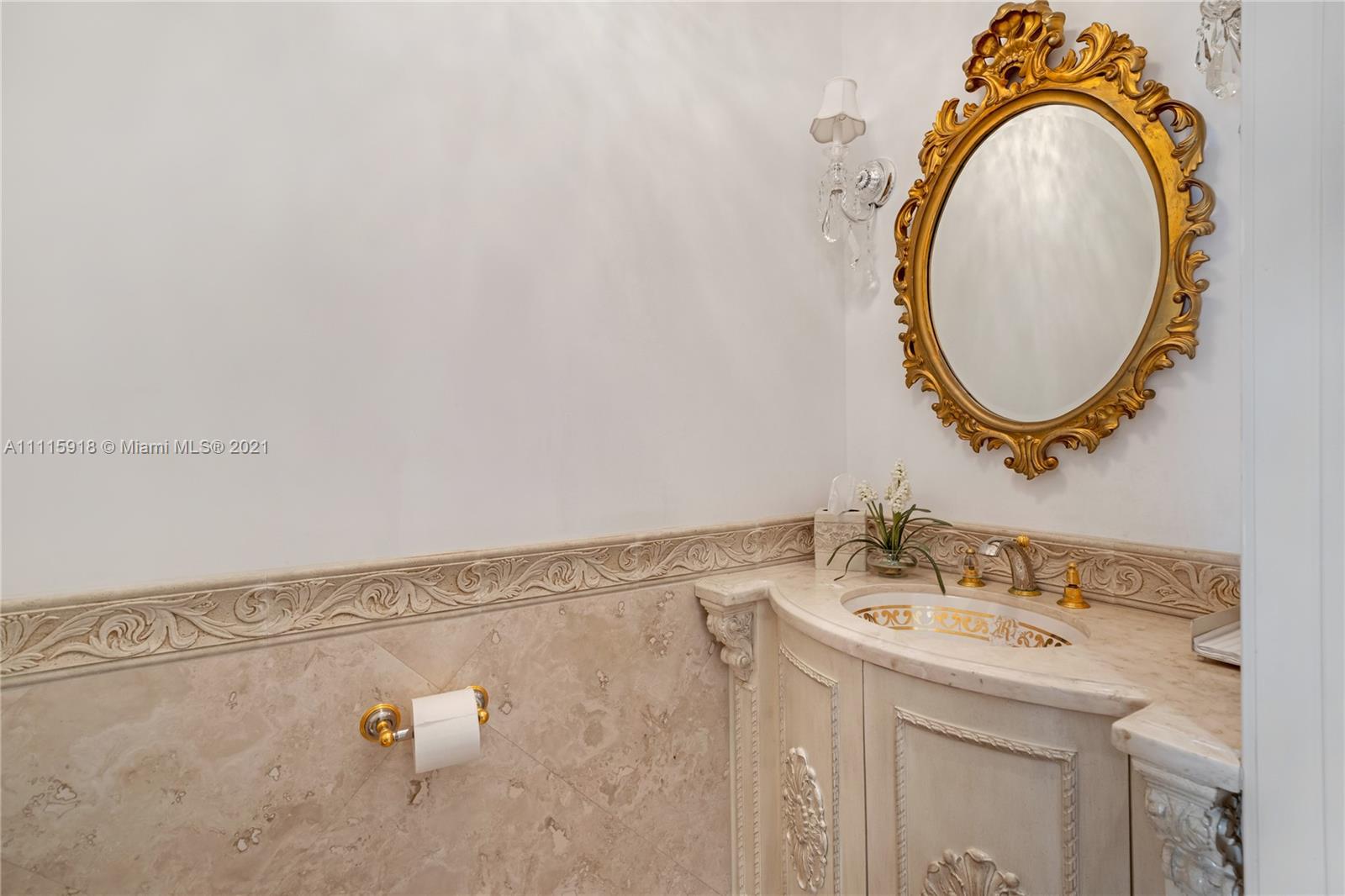 NAVARRO ISLE - Residential