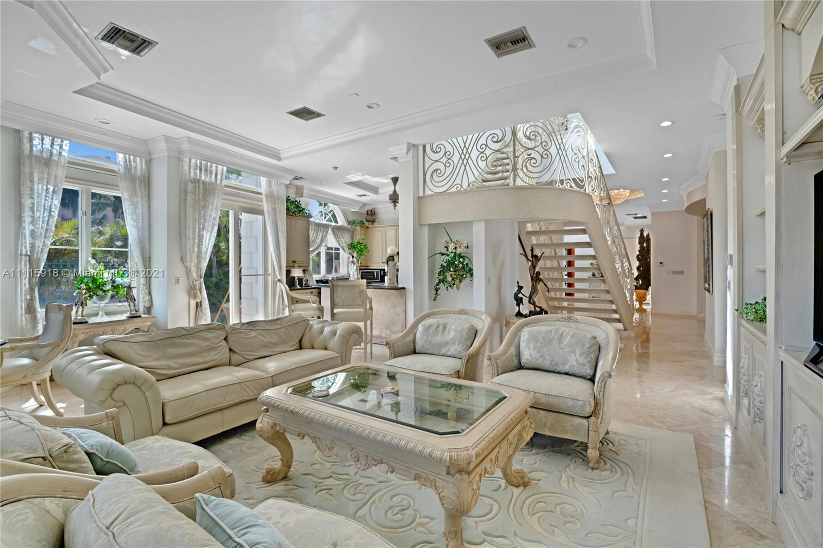 NAVARRO ISLE - Residential