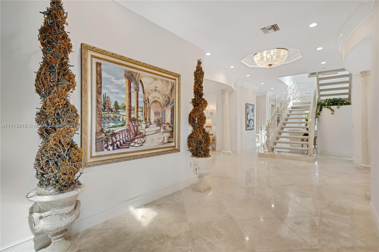 NAVARRO ISLE - Residential