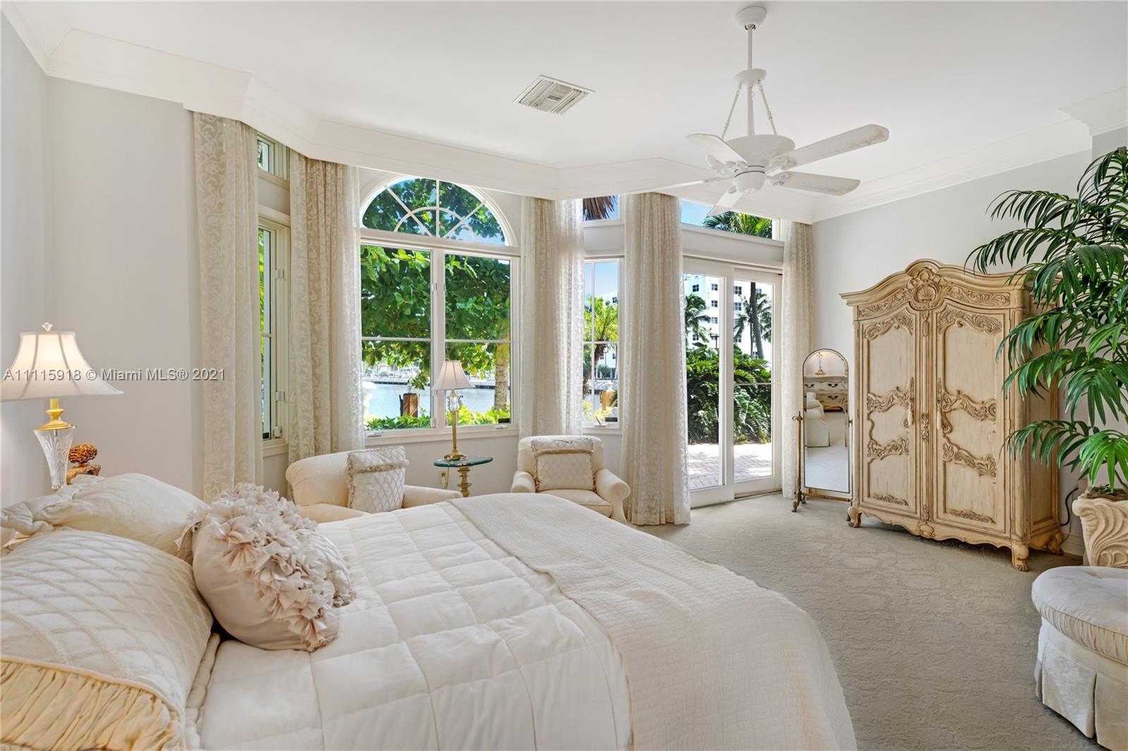 NAVARRO ISLE - Residential