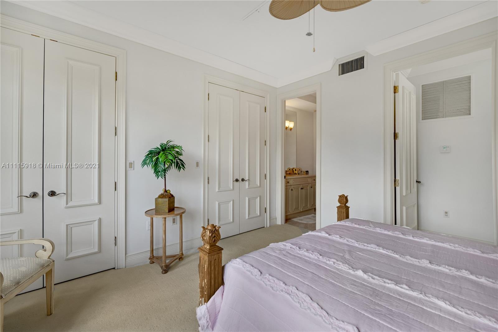 NAVARRO ISLE - Residential