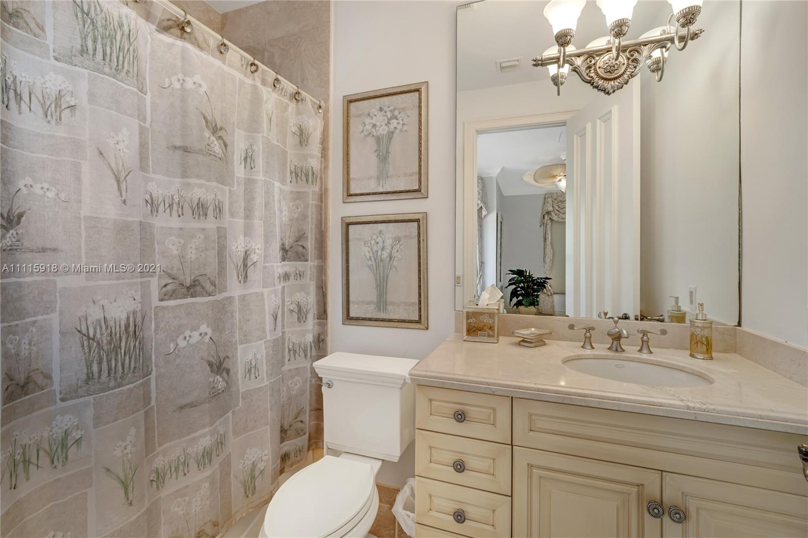 NAVARRO ISLE - Residential