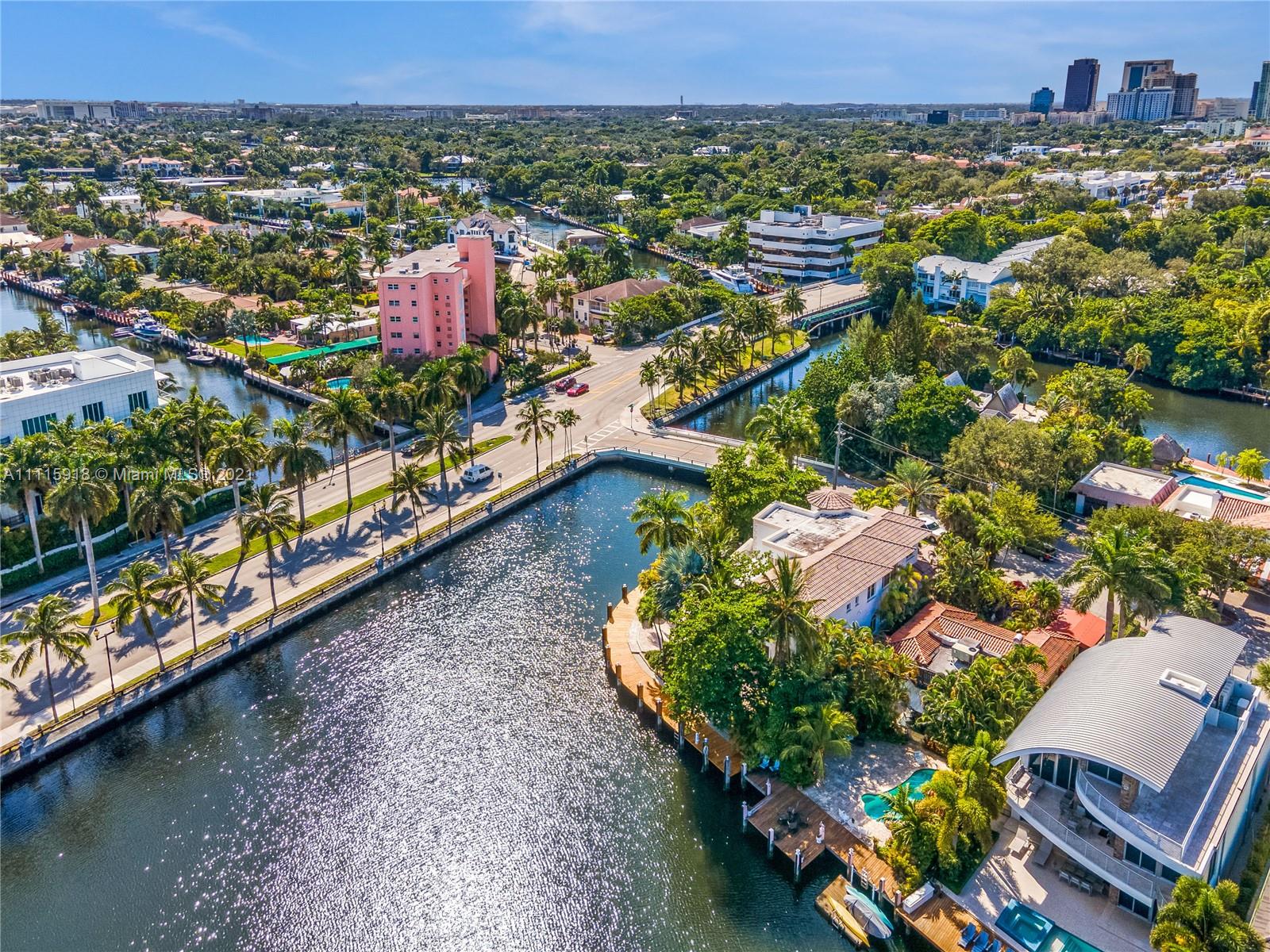 NAVARRO ISLE - Residential