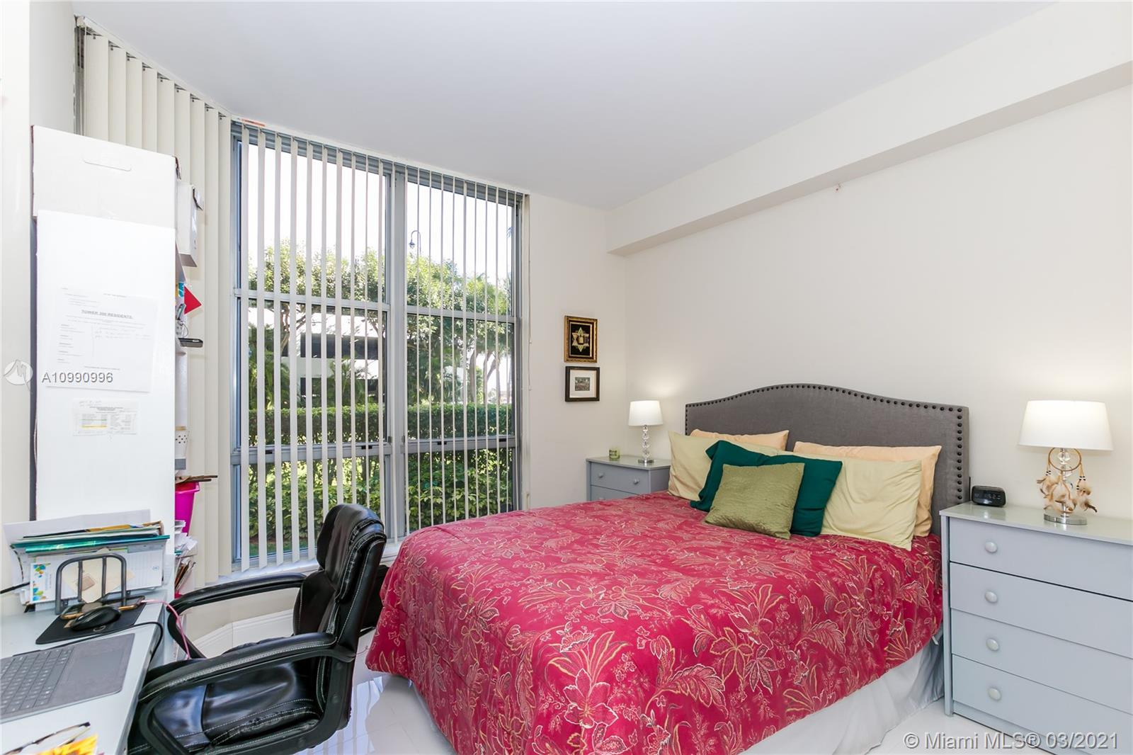 MYSTIC POINTE CONDO NO ON - Residential