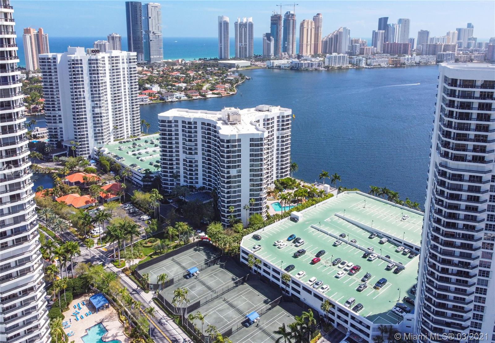 MYSTIC POINTE CONDO NO ON - Residential