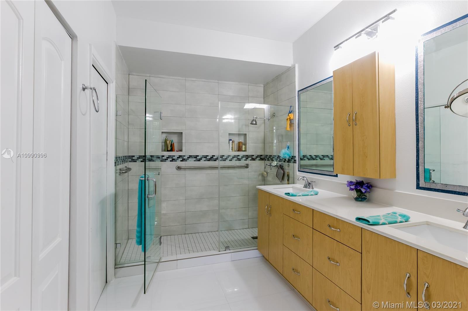 MYSTIC POINTE CONDO NO ON - Residential