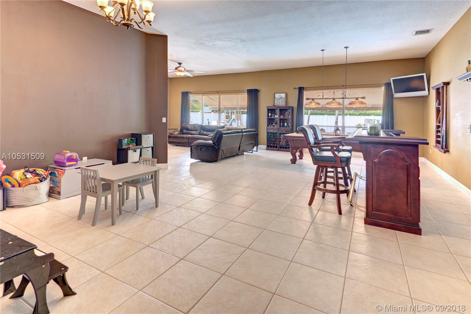 PEMBROKE FALLS-PH 4A - Residential