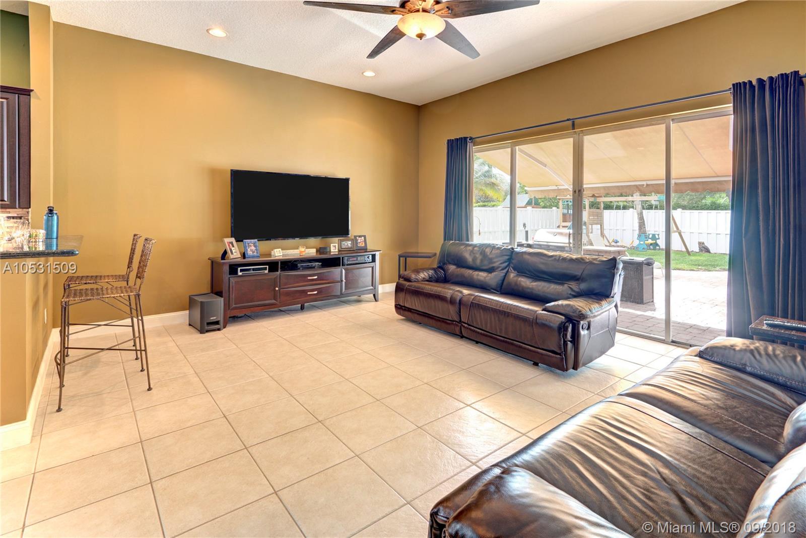 PEMBROKE FALLS-PH 4A - Residential