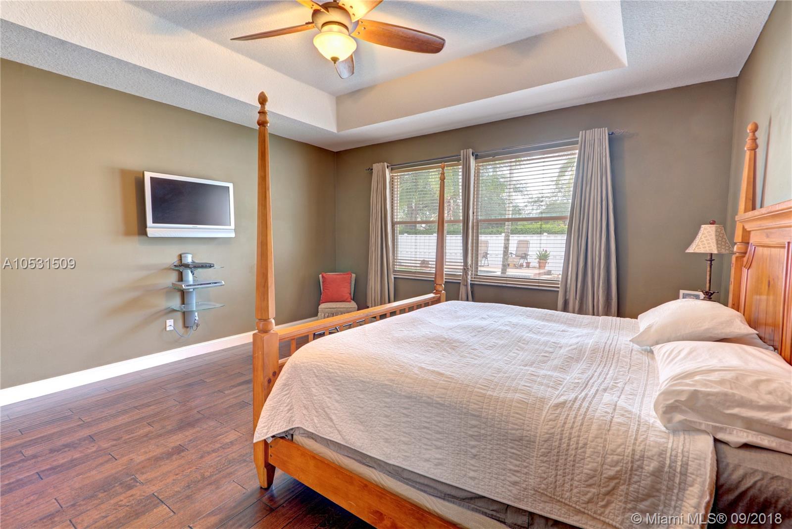 PEMBROKE FALLS-PH 4A - Residential