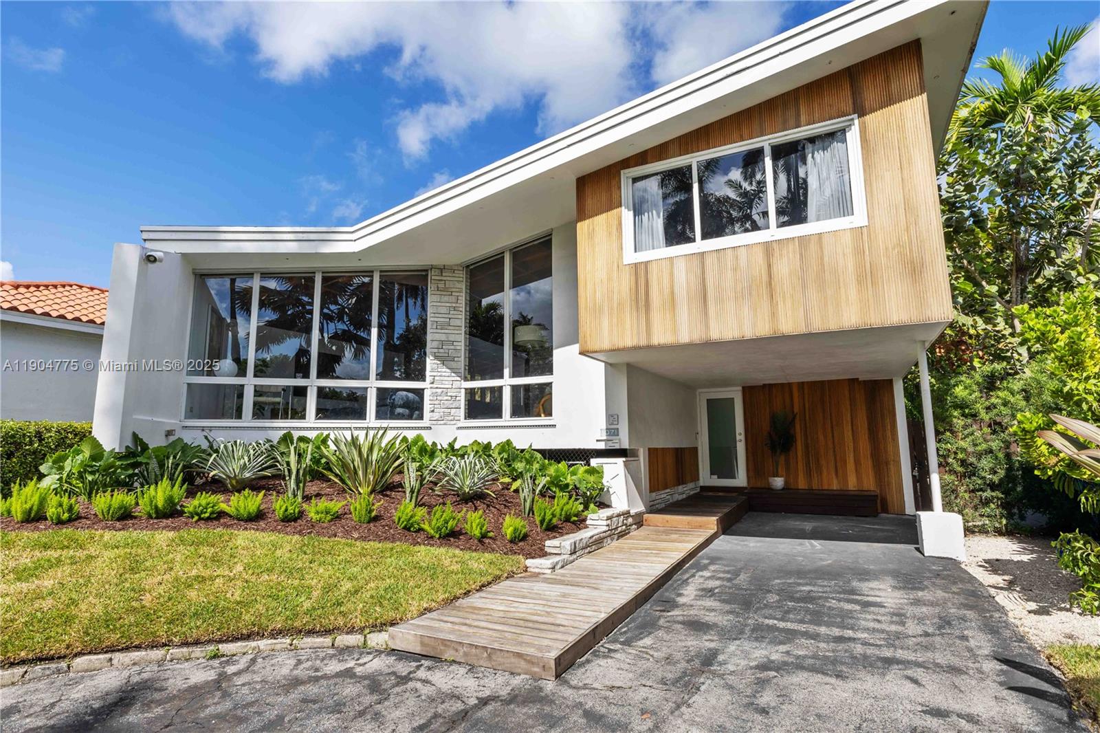 SHORE ACRES AMD PL - Residential