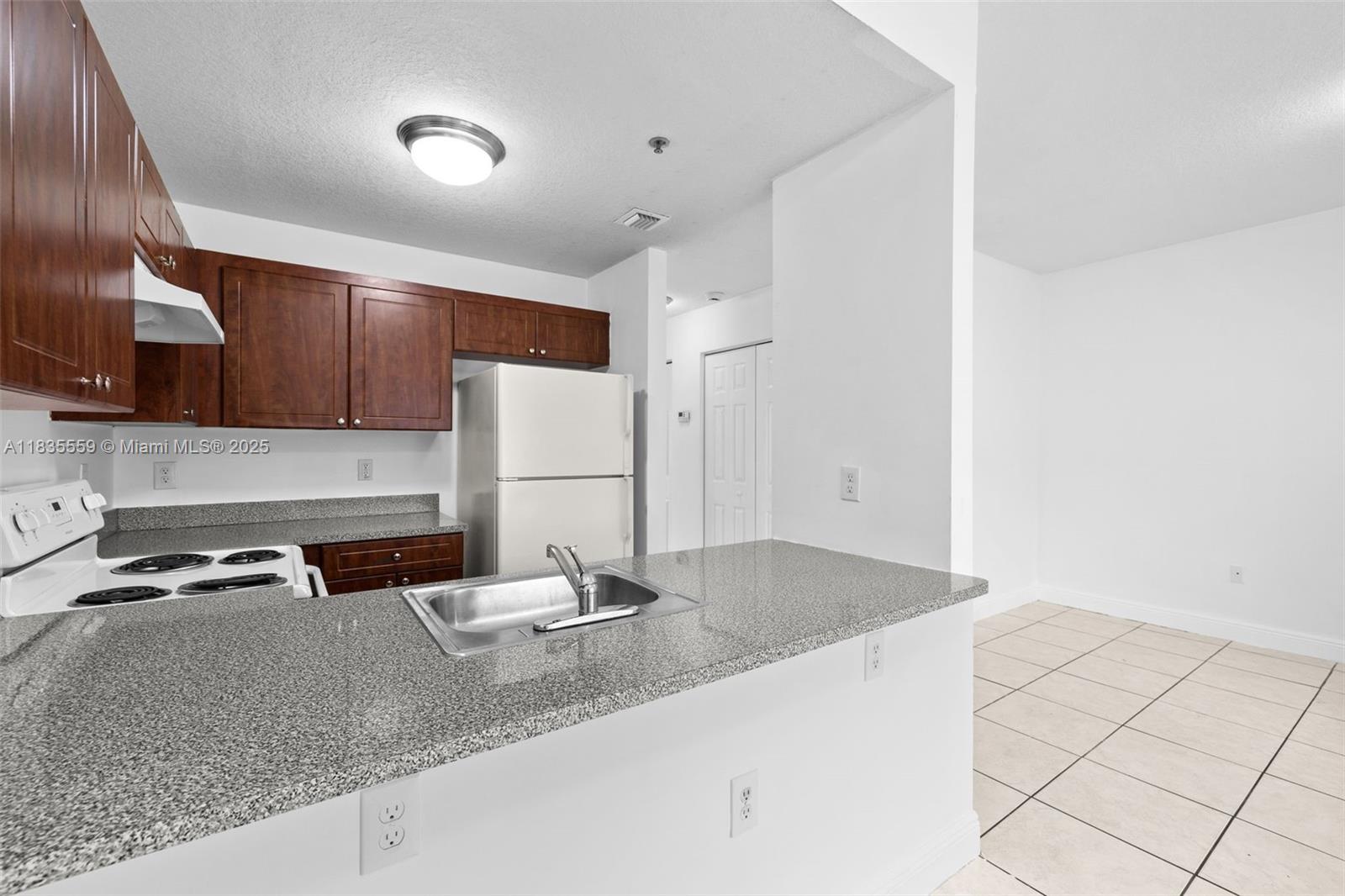 2453 W 78th St 104