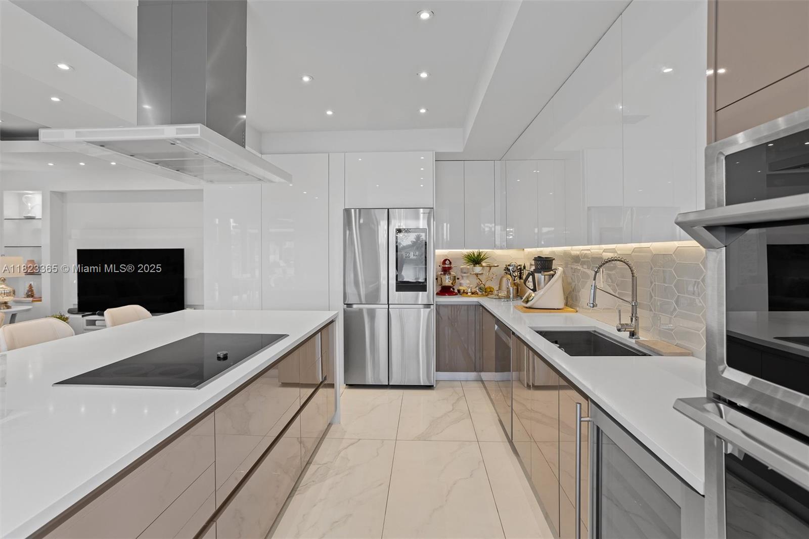 Doral Isles Catalina - Residential