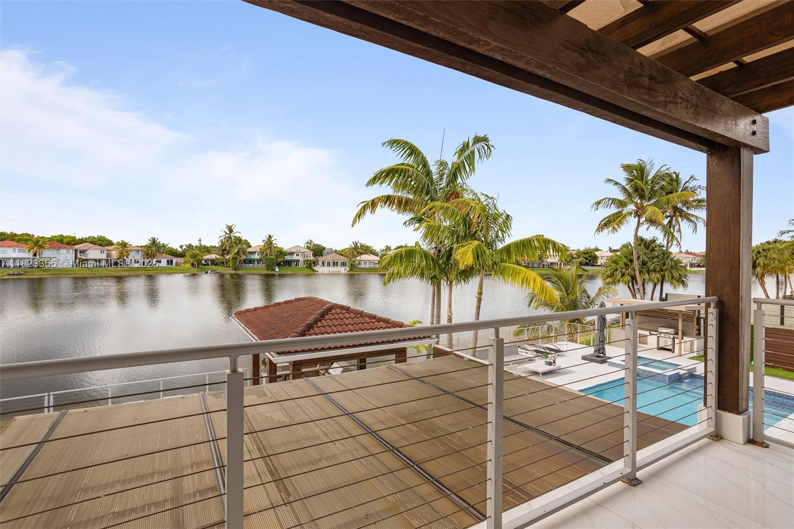 Doral Isles Catalina - Residential