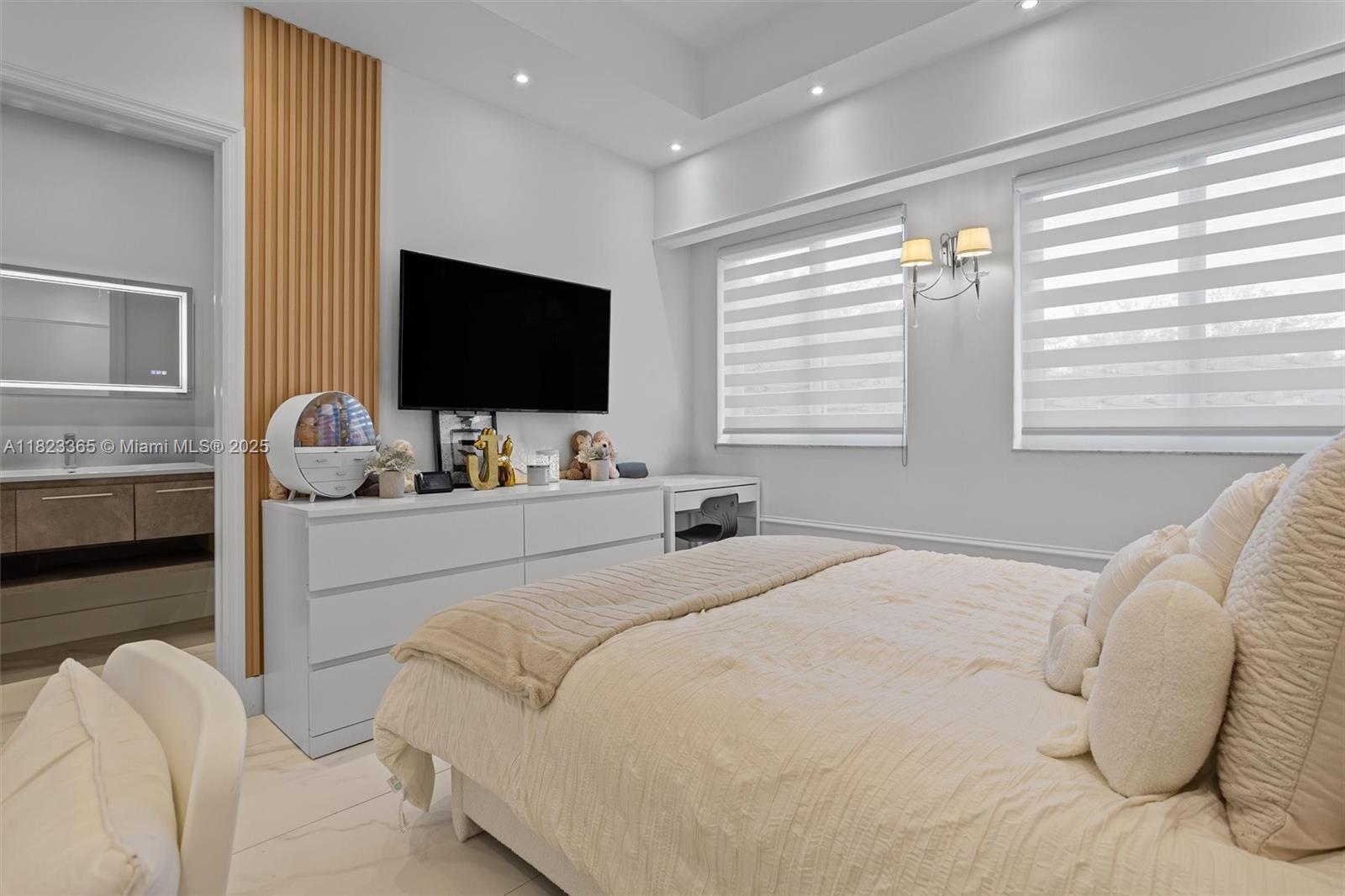 Doral Isles Catalina - Residential