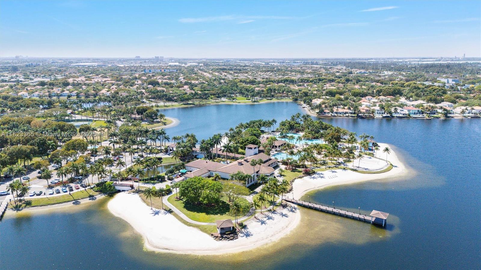 Doral Isles Catalina - Residential