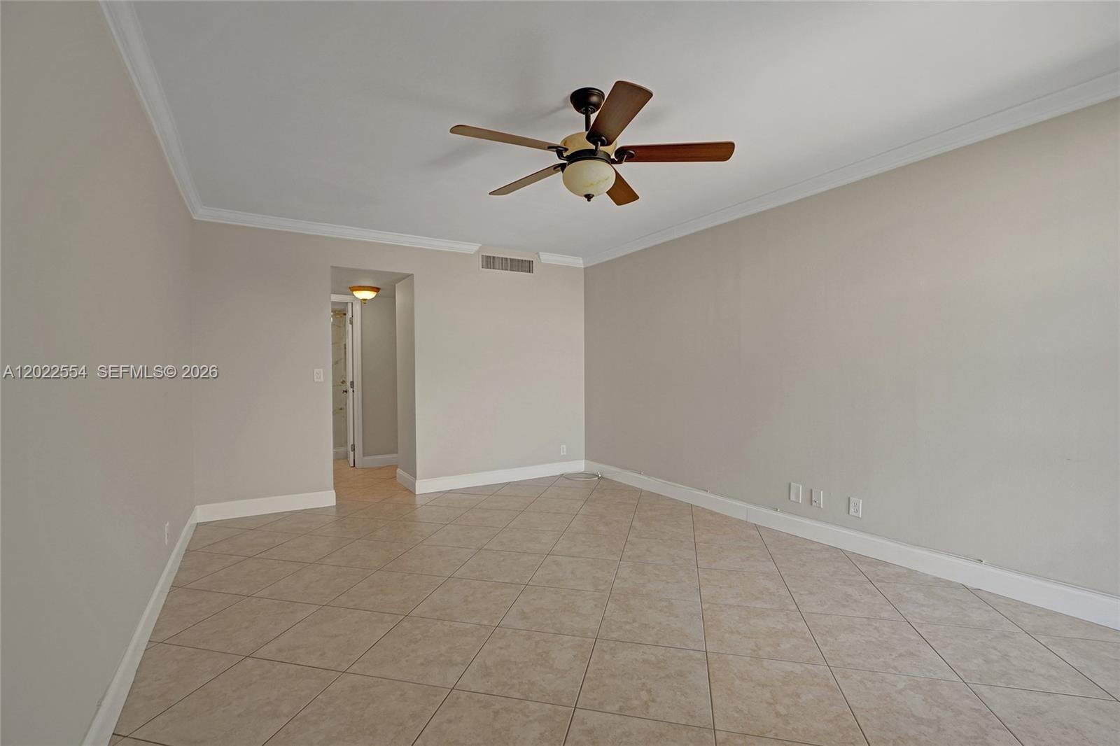 BISCAYA IV CONDO - Residential Lease