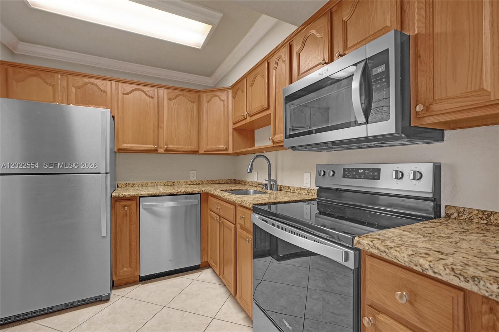 BISCAYA IV CONDO - Residential Lease