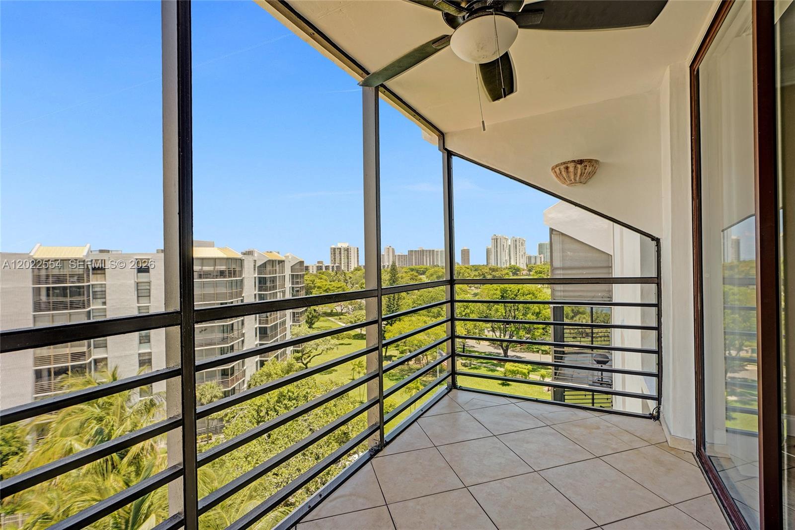 BISCAYA IV CONDO - Residential Lease