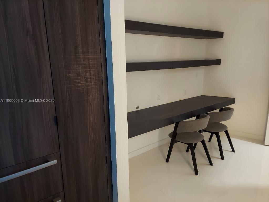 PARAMOUNT MIAMI WORLDCENT - Residential