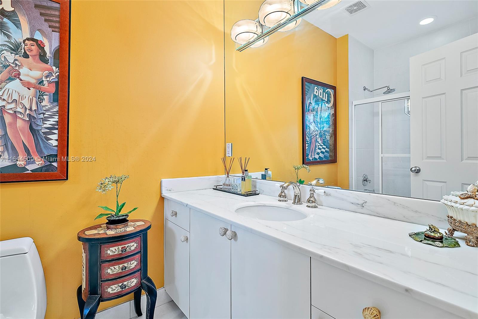 Admirals Cove - Residential