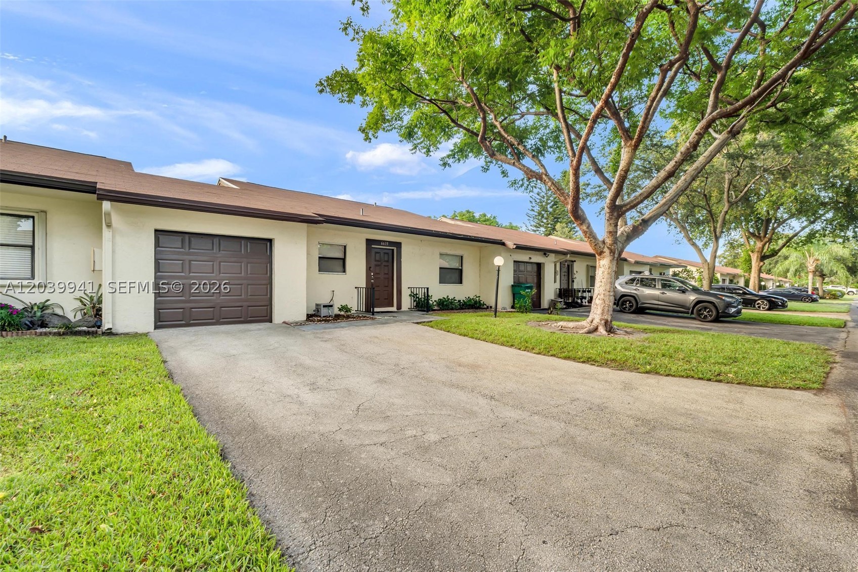 6633 N Parkway Dr 5-7