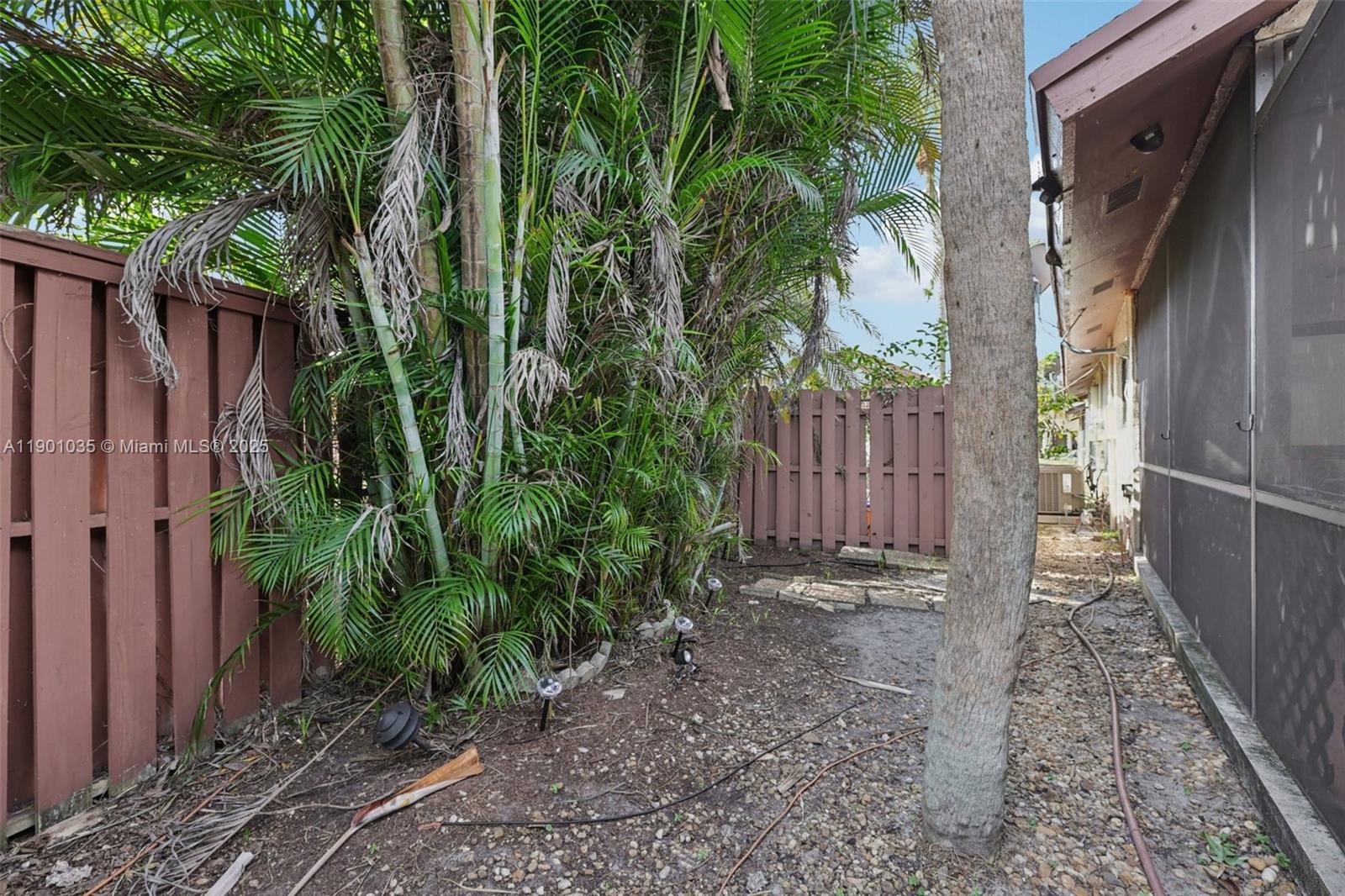 HAMMOCKS AT COCONUT CREEK - Residential
