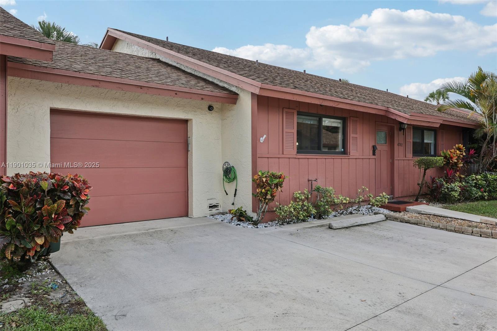 HAMMOCKS AT COCONUT CREEK - Residential