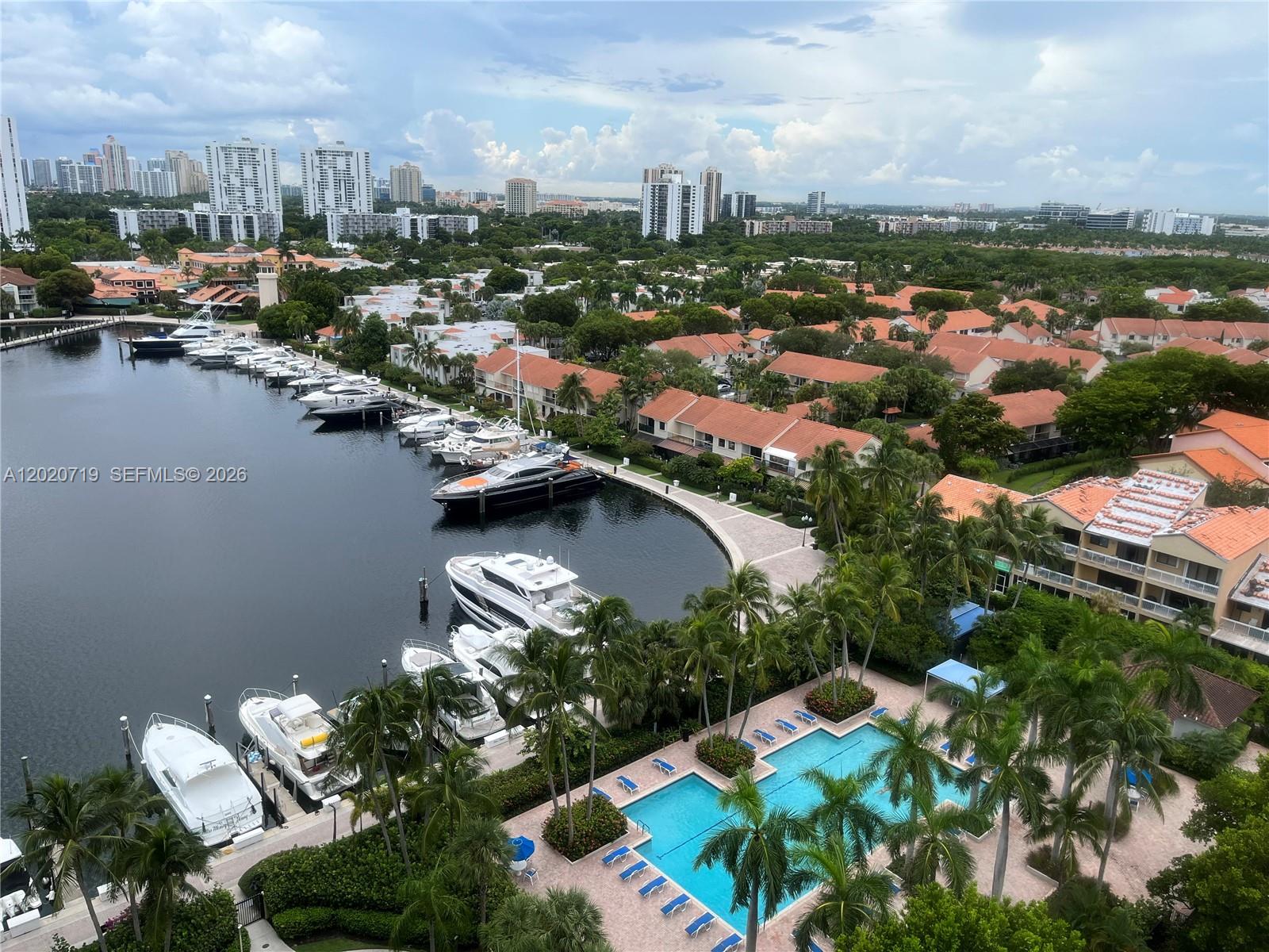 PORTSVIEW @ THE WATERWAYS - Residential