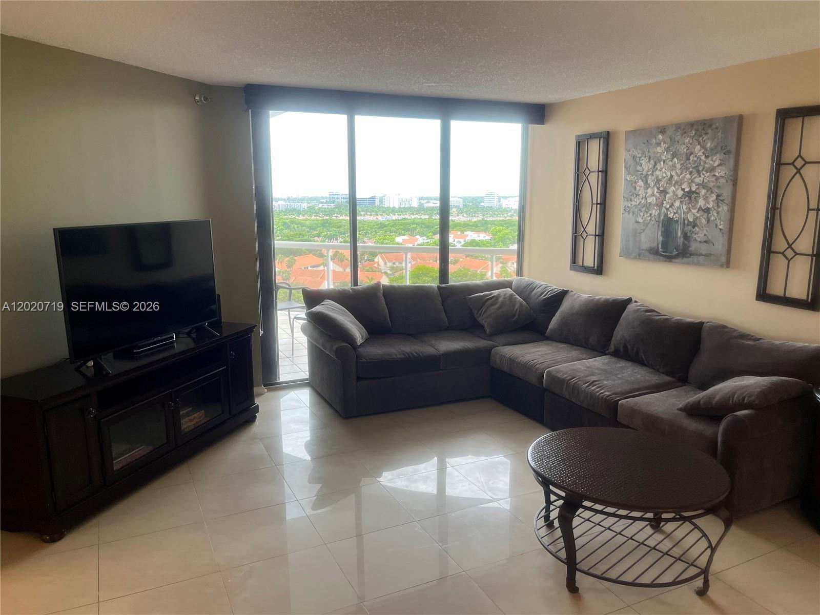 PORTSVIEW @ THE WATERWAYS - Residential