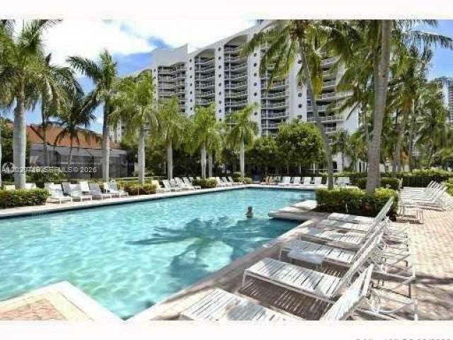 PORTSVIEW @ THE WATERWAYS - Residential