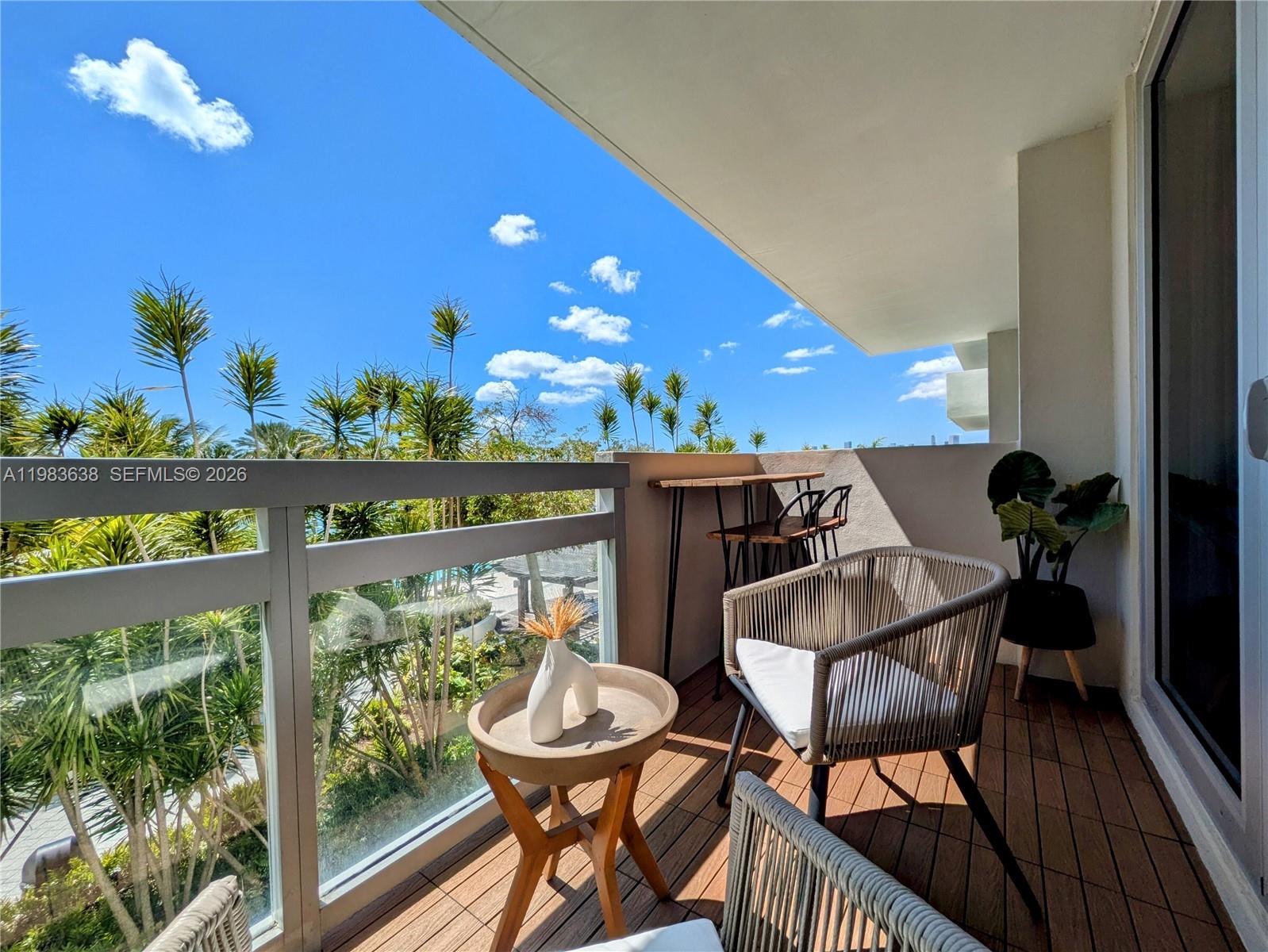 FLAMINGO SOUTH BEACH I CO - Residential