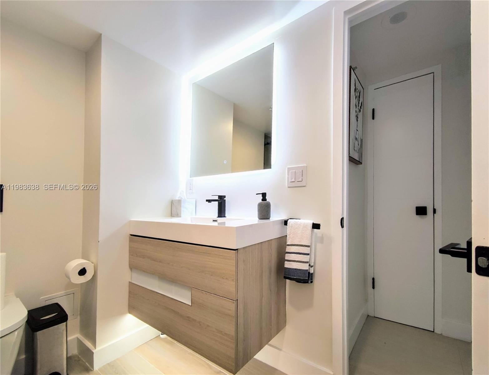 FLAMINGO SOUTH BEACH I CO - Residential